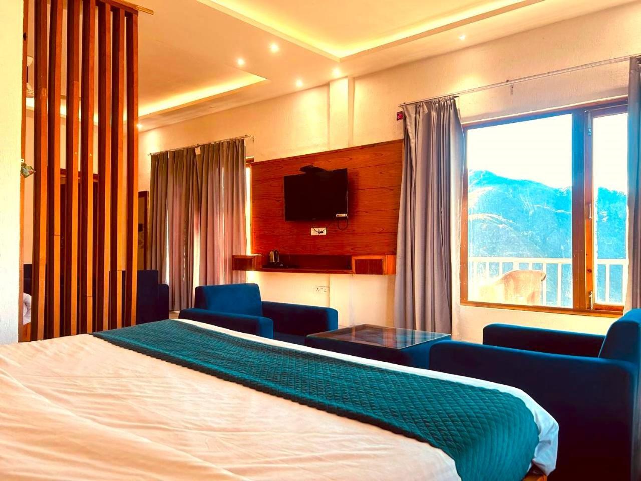 Living On The Edge A Luxury Stay Mussoorie Exteriör bild