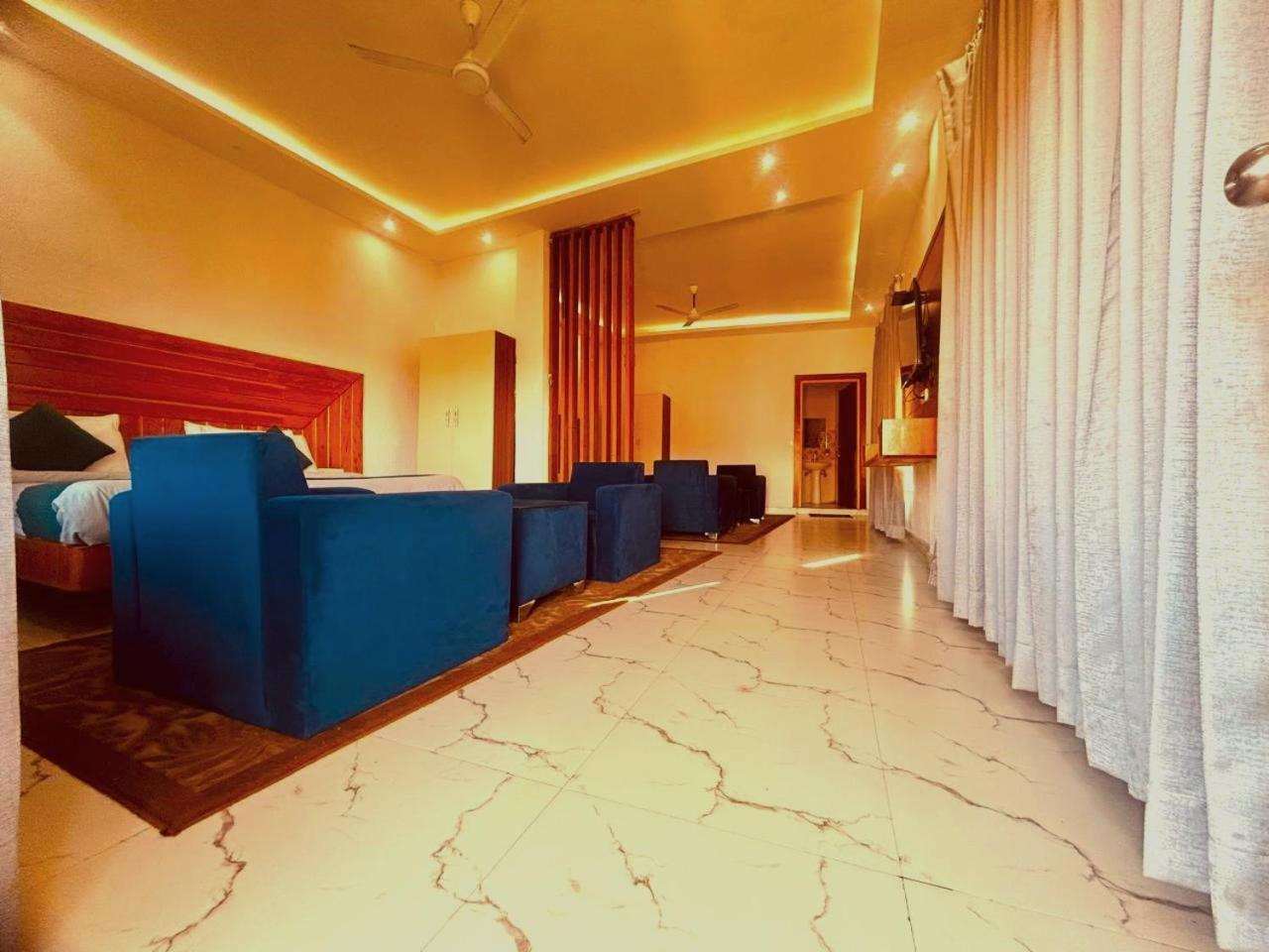 Living On The Edge A Luxury Stay Mussoorie Exteriör bild