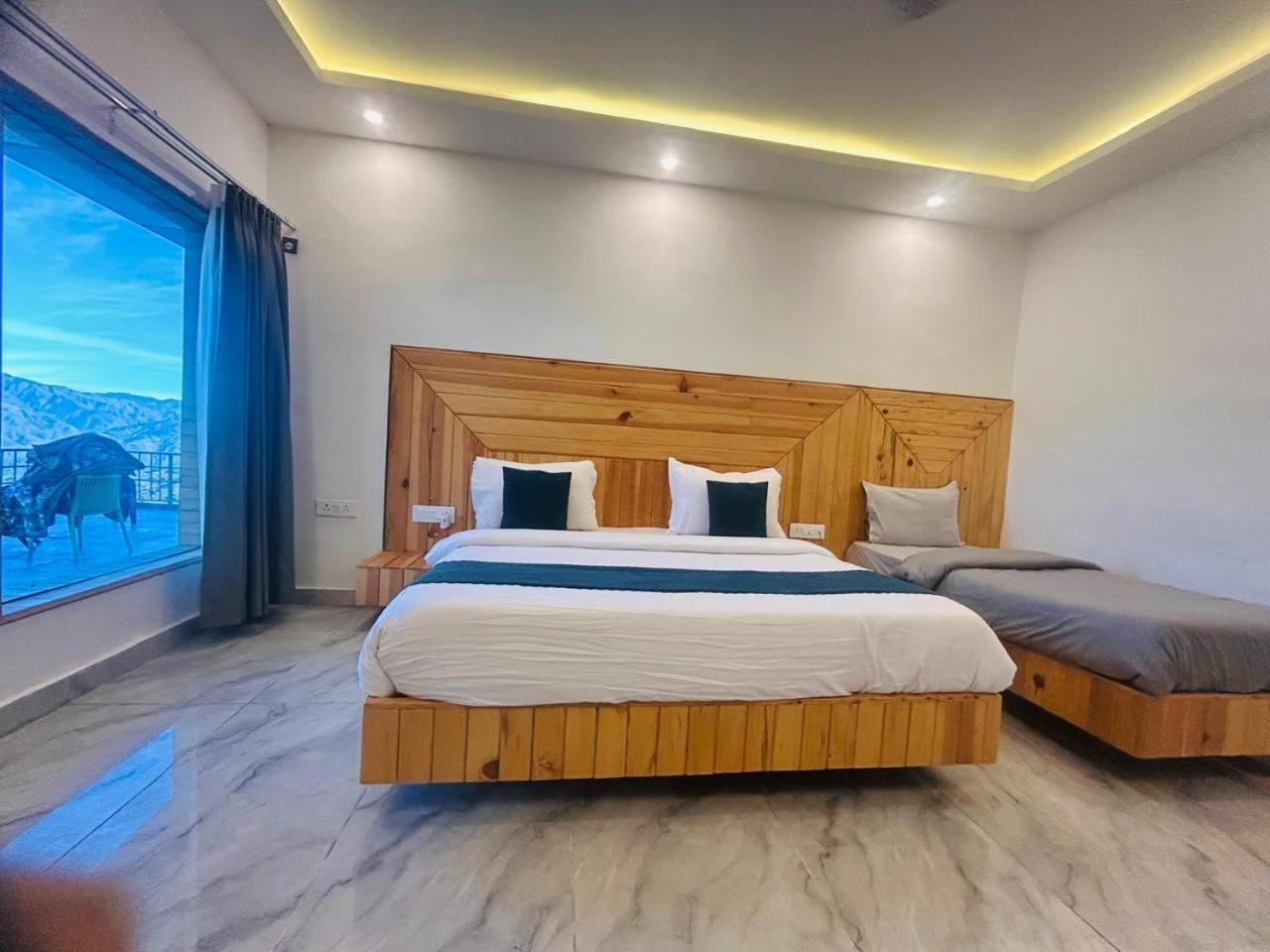 Living On The Edge A Luxury Stay Mussoorie Exteriör bild