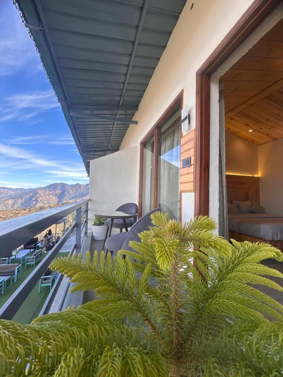 Living On The Edge A Luxury Stay Mussoorie Exteriör bild
